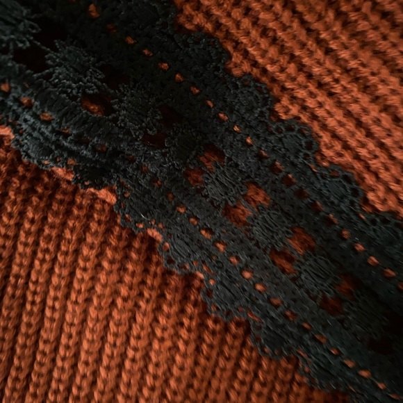 SHEIN Copper Knit Off-the-Shoulder Lace V-Neck Sweater - Picture 5 of 6